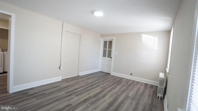 Building Photo - 104 Bethlehem Pike