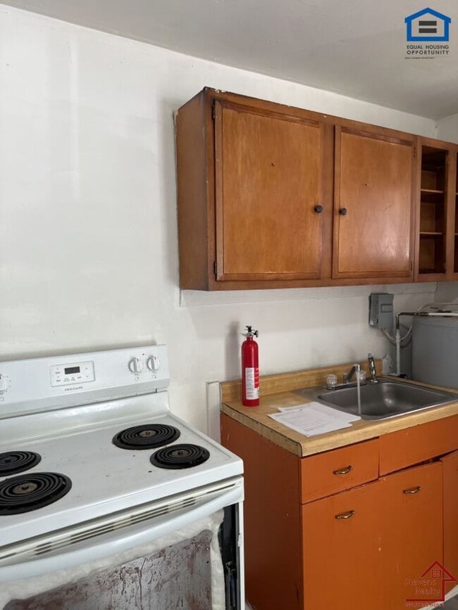 Photo - 3518 Ohls Ave Unit B