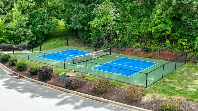 Pickleball Courts
