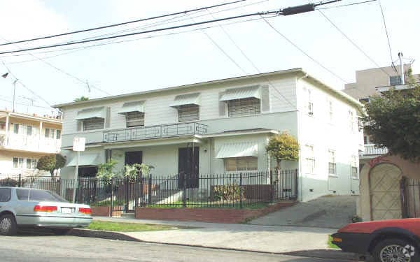 Building Photo - 316 Columbia Ave