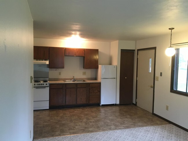 Photo - 201 7th Ave SE