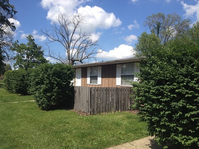 Photo - Ashville Court