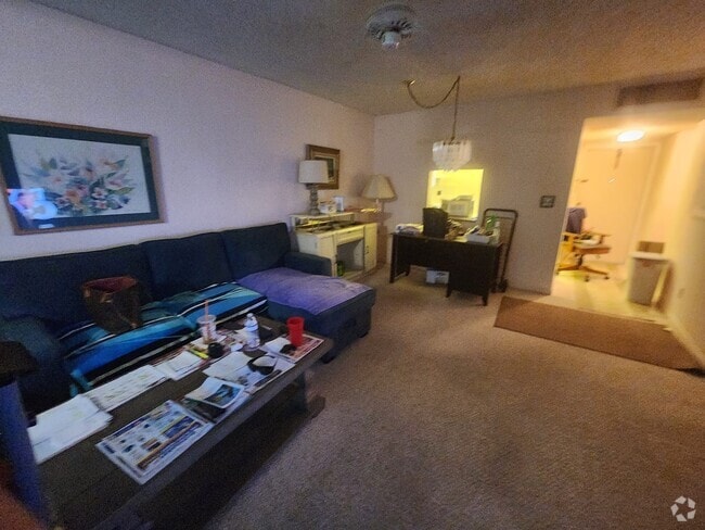 Building Photo - 5851 NW 62nd Ave Unit 105 Rental