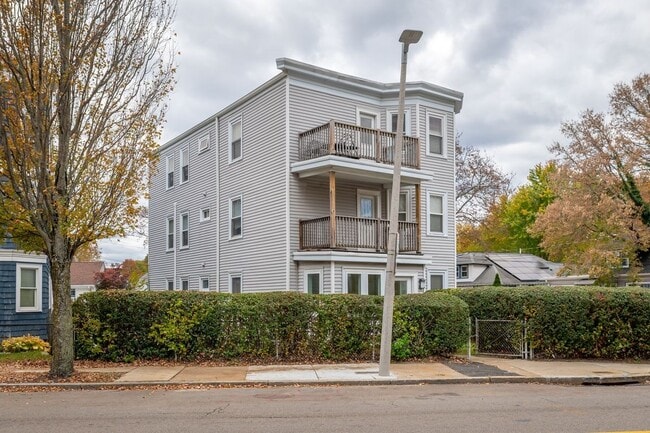 Photo - 2131 Dorchester Ave