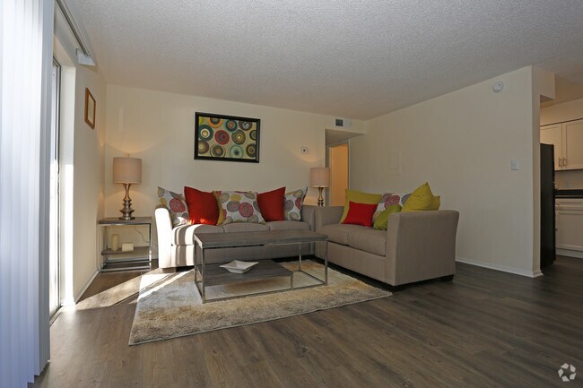 brittany bay apartments off campus housing largo fl forrentuniversity