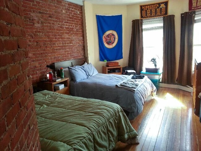 Photo - 526 Harvard St Unidad 1