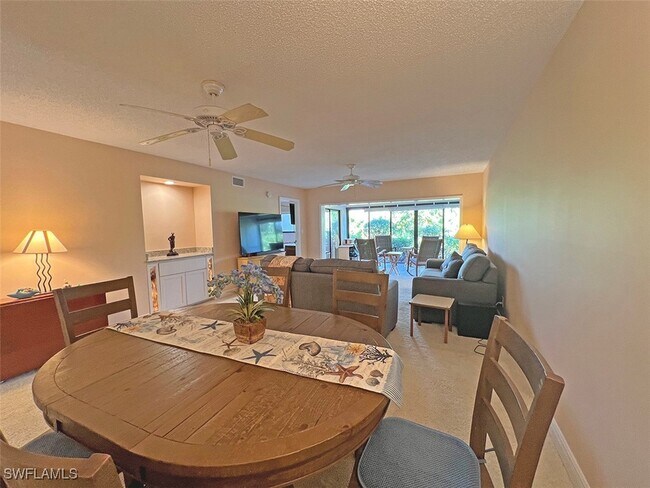 Photo - 15400 Cedarwood Ln Unit 102