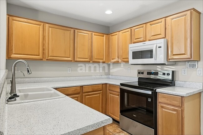 35324 N Happy Jack Dr