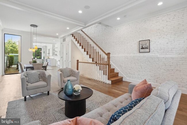 Photo - 1831 5th St NW