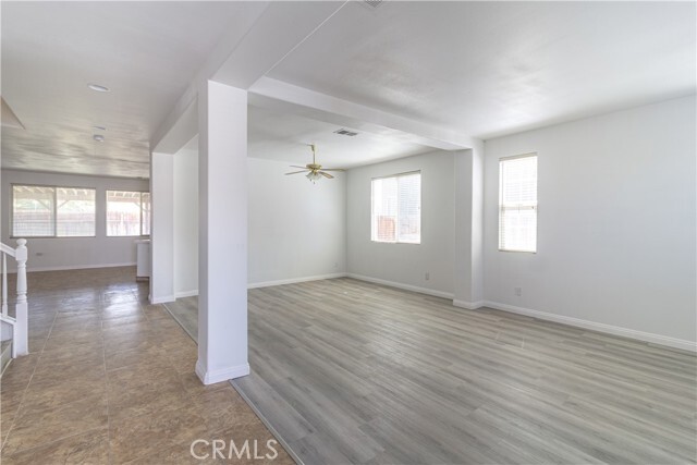 Photo - 15637 Bow String St House