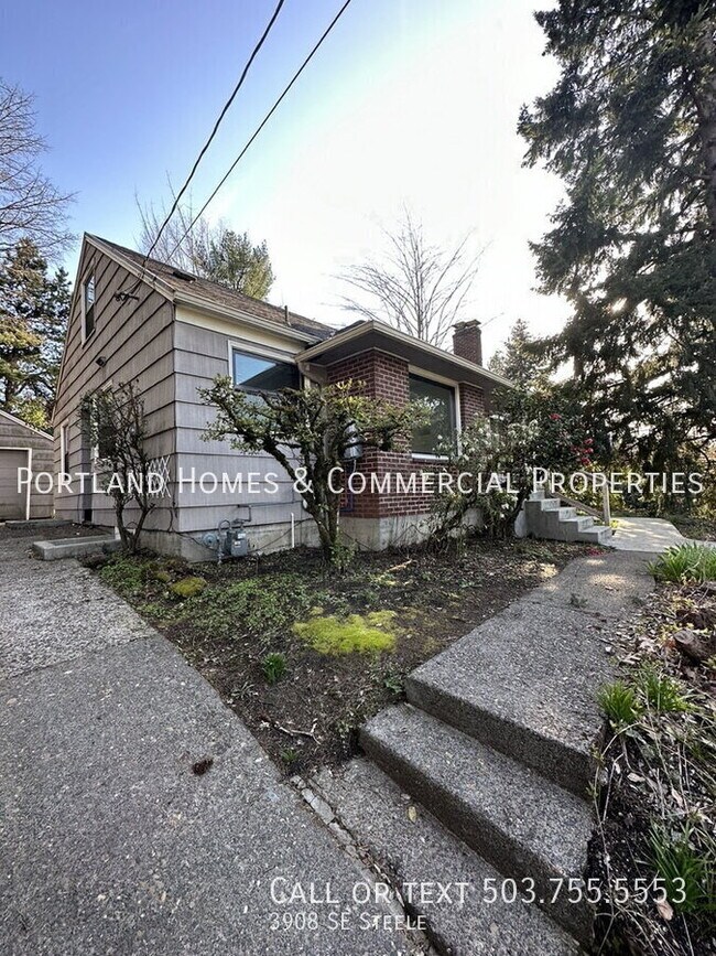 Photo - 3908 SE Steele-
