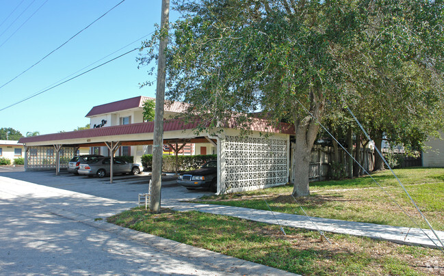 Lyn-do Apartments - Lyn-do Apartments