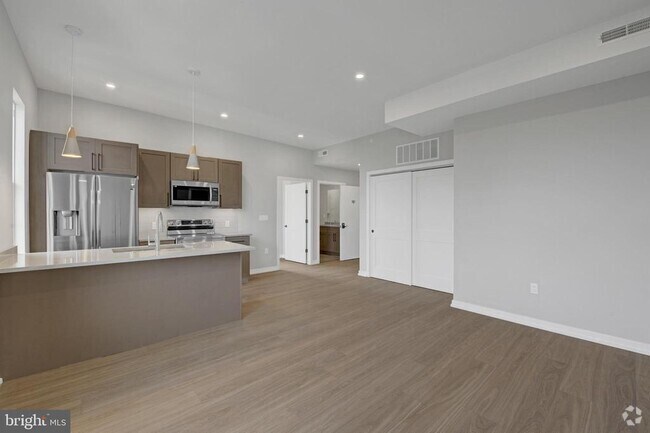 Building Photo - 2445 Innovator Wy Unit 4I Rental