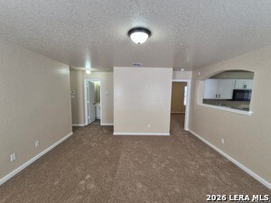 Photo - 826 Absolon Farm