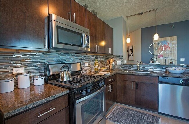 Photo - 541 N Fairbanks Ct