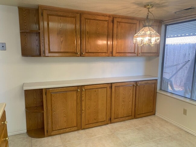 Photo - Downtown location. Quiet townhome!
