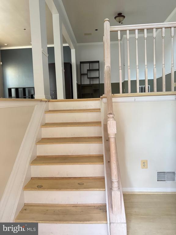 Photo - 1713 Leighton Wood Ln