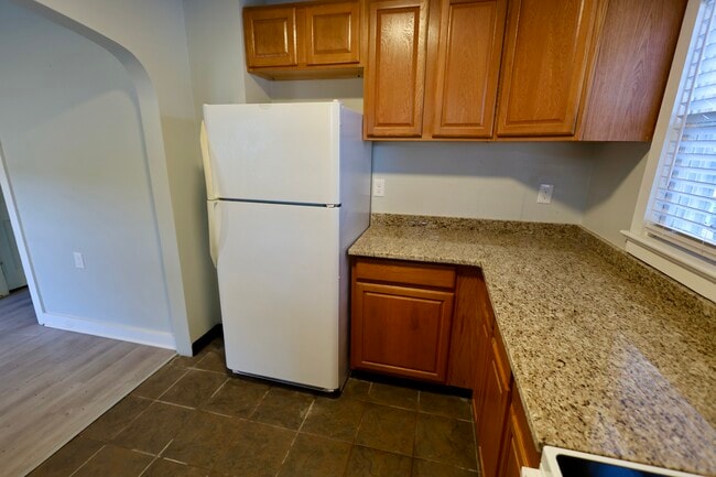 Kitchen - 400 S 9th St