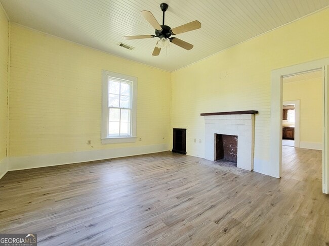 Photo - 334 Bill Rutledge Rd