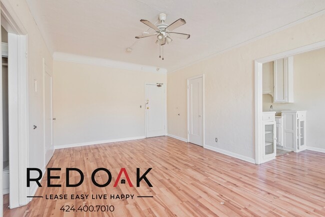 Photo - 607 S Dunsmuir Ave Unidad 104