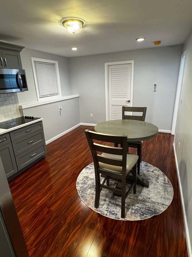 Photo - 155 Breakneck Rd Unit Basement Apartment