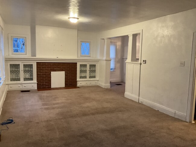 Photo - 9922 Frankstown Rd