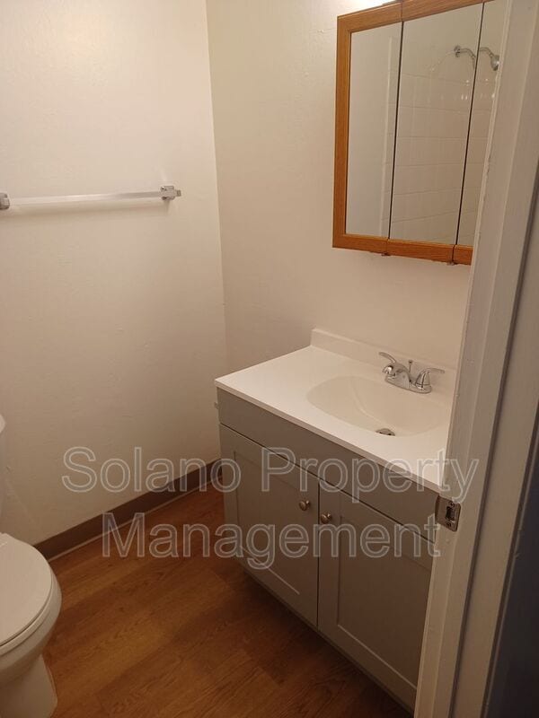 Photo - 766 E Tabor Ave Unidad #9