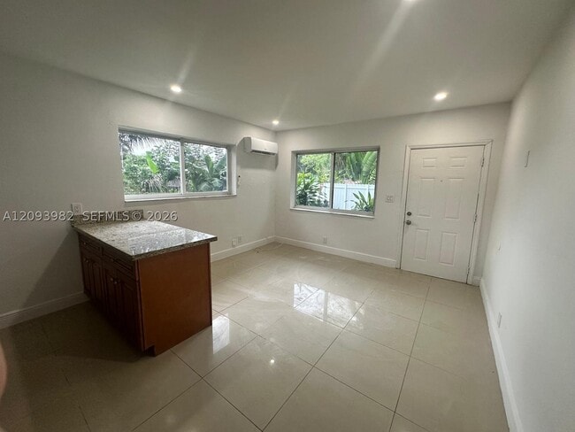6220 Dawson St Unit 4