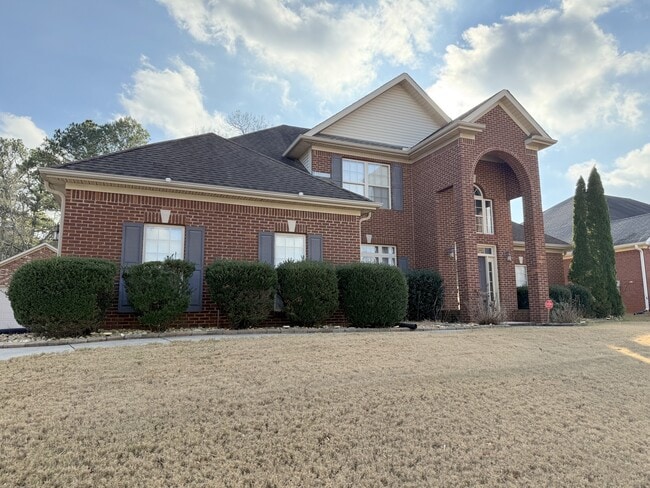 Photo - 118 Crystal Lake Dr