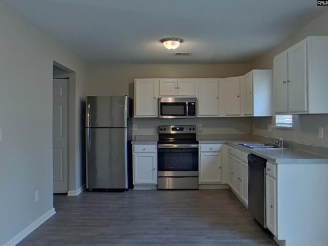 Photo - 134 Cottage Lake Way