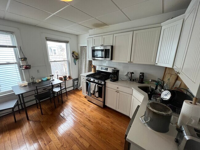 Photo - 53 Cedar St Unit #3R