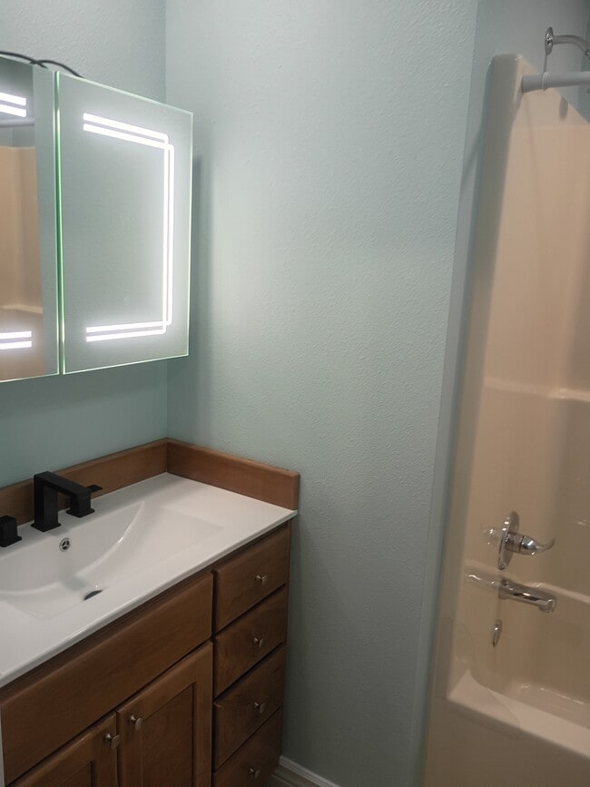 Photo - 914 Jackson St