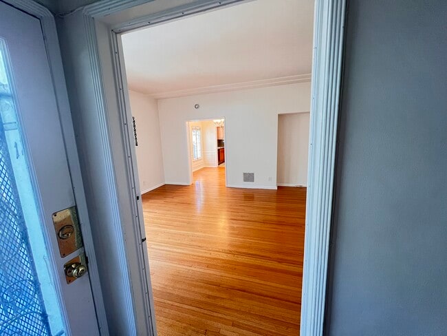 Photo - 1248 S La Jolla Ave Unit 1248