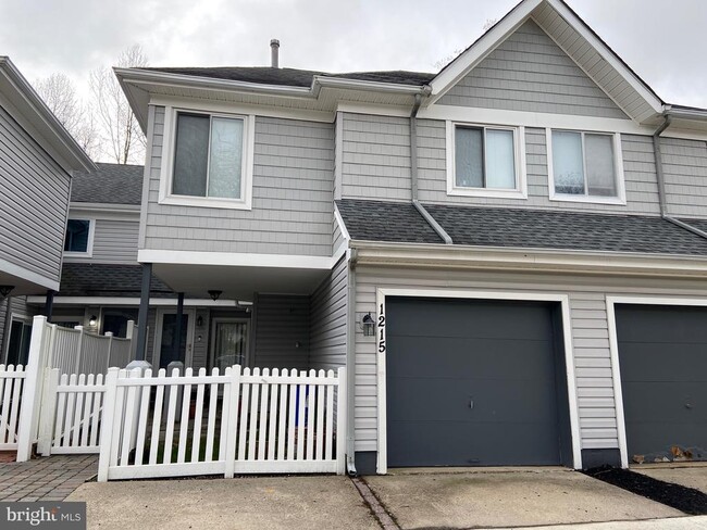Photo - 1215 Chanticleer Townhome