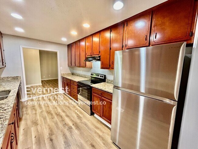 Photo - 200 Zion Wood Rd