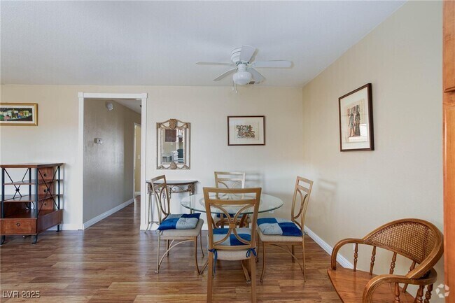Building Photo - 7300 W Pirates Cove Rd Unit 2038 Rental