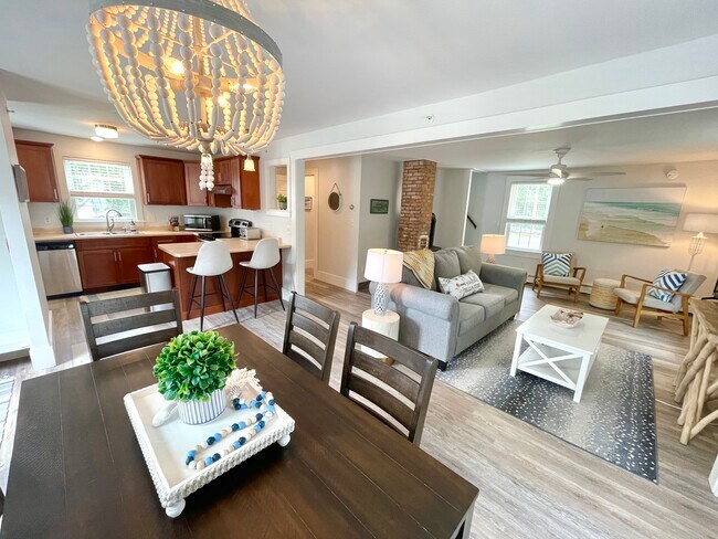 Photo - 76 N Shore Rd