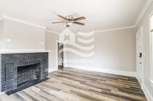 Photo - 2795 Cherry Ave