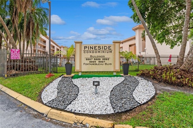 Photo - 8889 Fontainebleau Blvd Unidad 302 Rental
