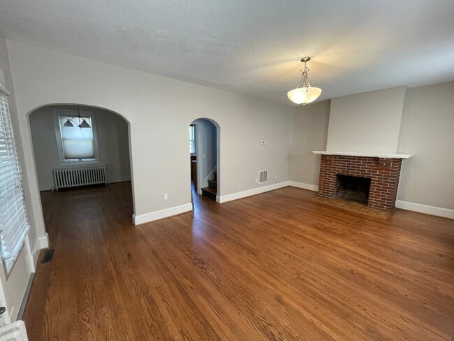 Photo - Charming House on Fontaine Ave