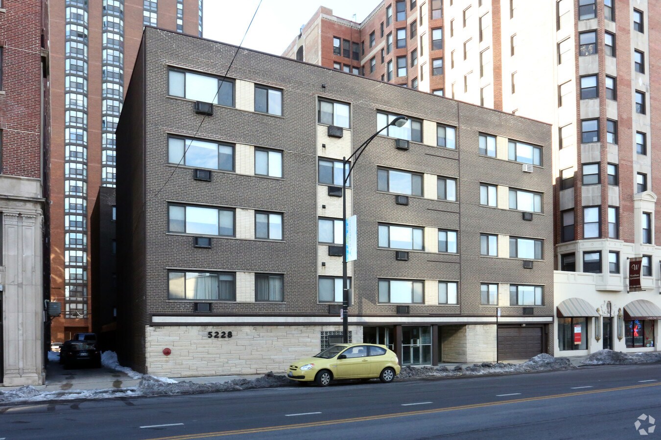 Photo - 5228 N Sheridan Rd