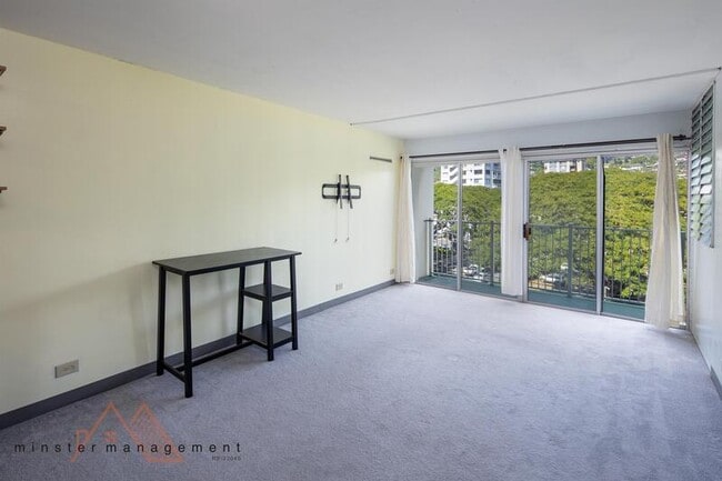 Photo - 1535 Punahou St Unit #603