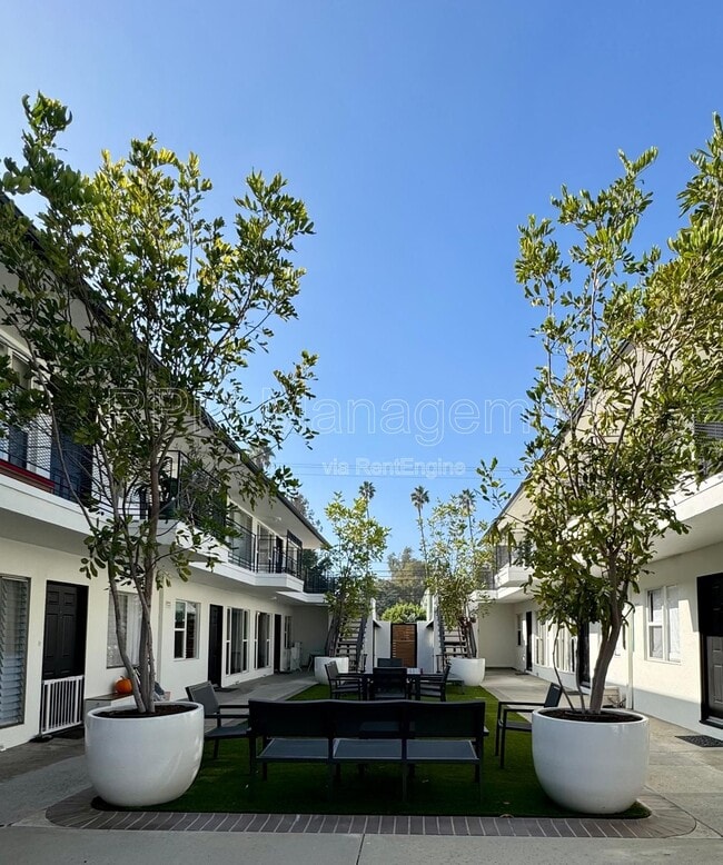 Photo - 1138 9th St Unit J