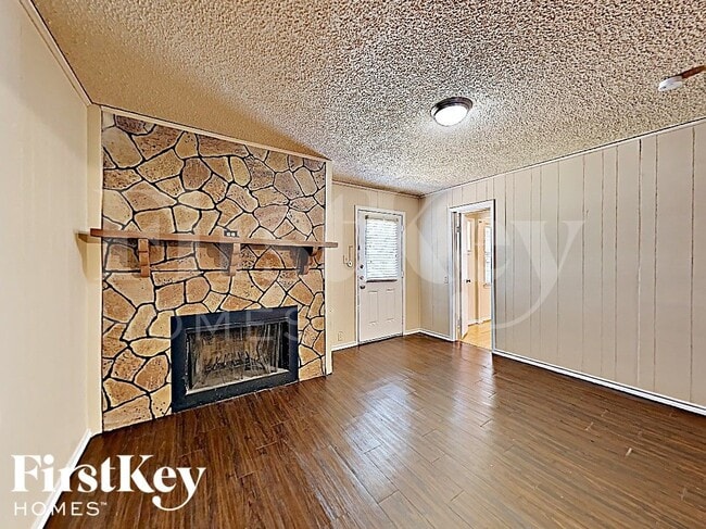 Photo - 13630 Onyx Ln
