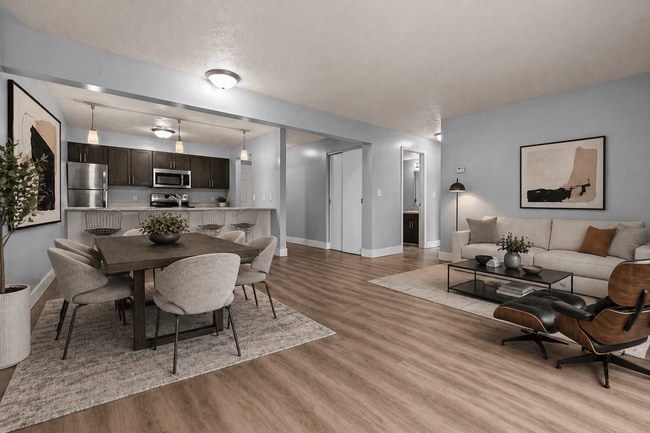 Fairfax Apartments - Lansing, MI