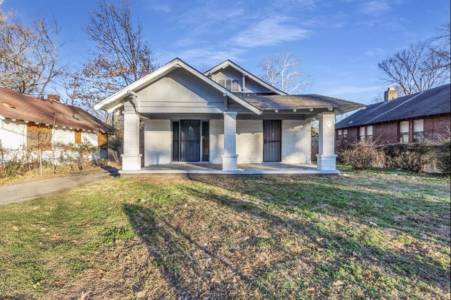 Building Photo - Charming 3-Bedroom/2-Bath Home in Parkway Village|Section 8 Welcome| Available Now!