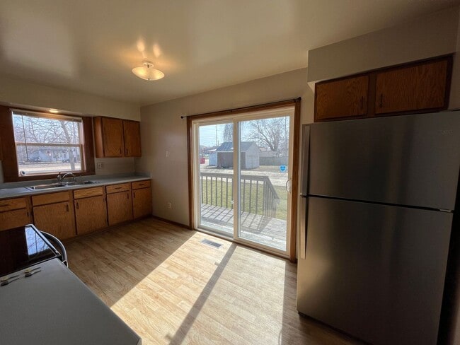 Photo - 622 Grand St Unit Lower