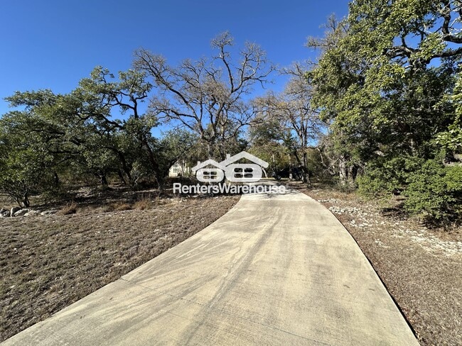 Photo - 900 Wayside Dr