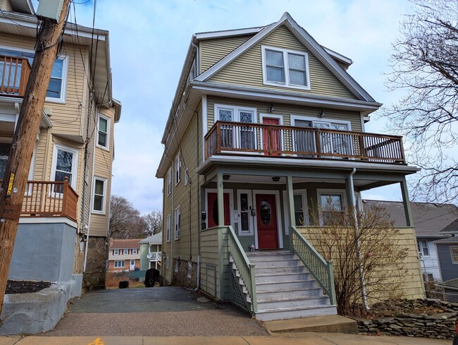 Photo - 7 Weymouth Ave Condo Unit 3