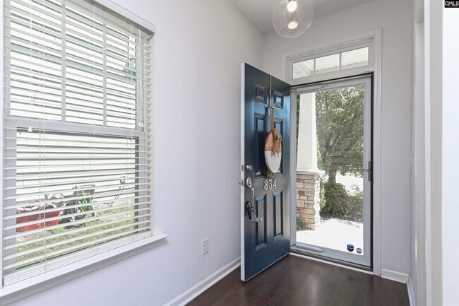 Photo - 834 Parnell Ct